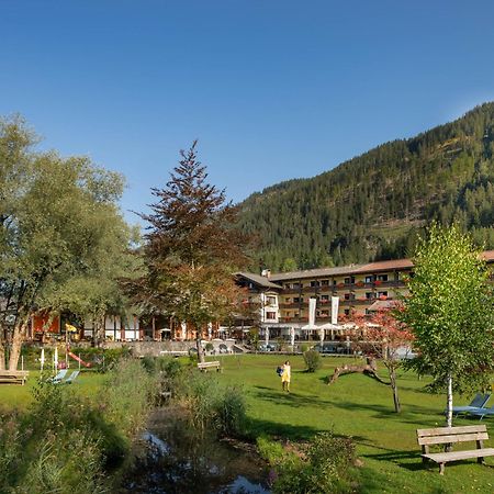 Lacus Hotel Am See Weissensee Dış mekan fotoğraf